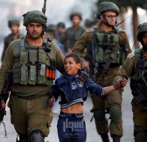منذ بداية 2022.. الاحتلال يعتقل 815 طفلاً فلسطينياً