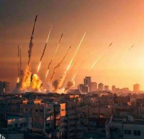 قصف واستعداد.. تابع آخر التطورات الميدانية بقطاع غزة